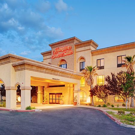 Hampton Inn & Suites Ланкастер Екстер'єр фото