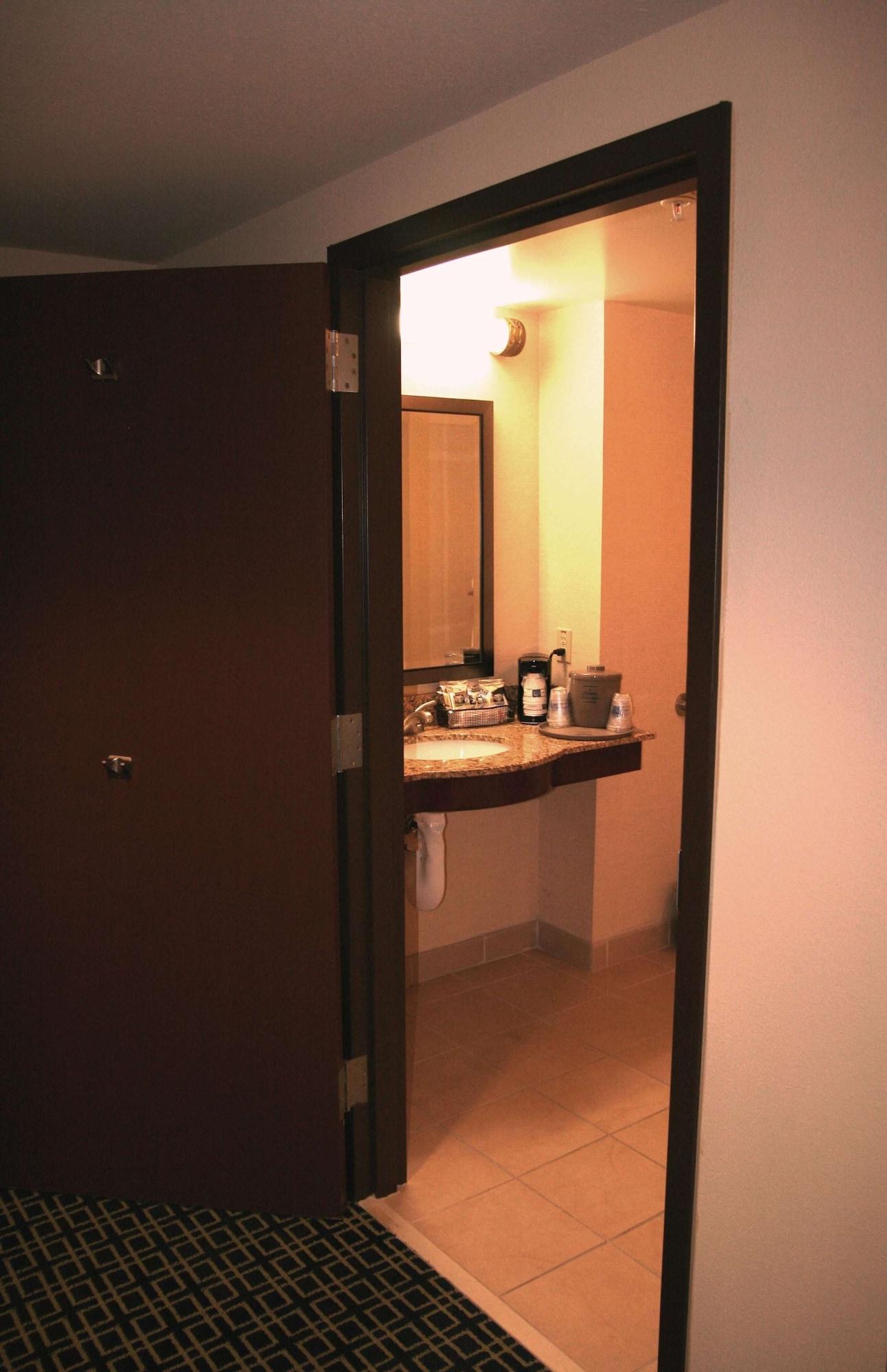 Hampton Inn & Suites Ланкастер Екстер'єр фото