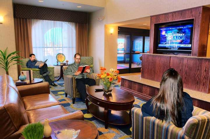 Hampton Inn & Suites Ланкастер Інтер'єр фото