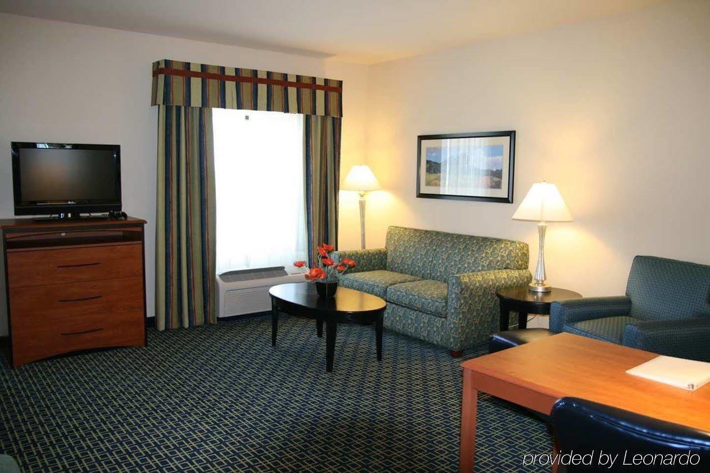 Hampton Inn & Suites Ланкастер Екстер'єр фото